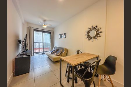 Sala de apartamento para alugar com 1 quarto, 40m² em Centro, Rio de Janeiro