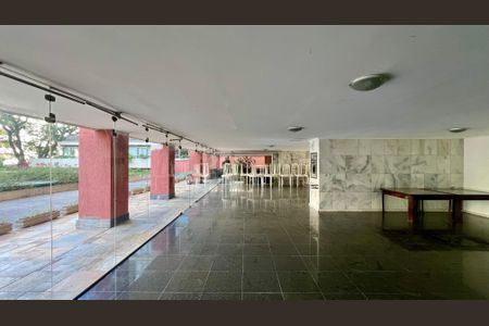 Apartamento à venda com 117m², 2 quartos e 1 vaga Apartamento à venda com 117m², 2 quartos e 1 vagaSalão de Festas