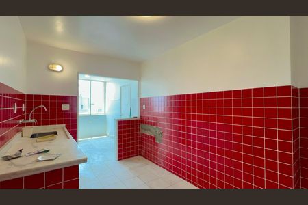 Apartamento à venda com 117m², 2 quartos e 1 vaga Apartamento à venda com 117m², 2 quartos e 1 vagaCozinha