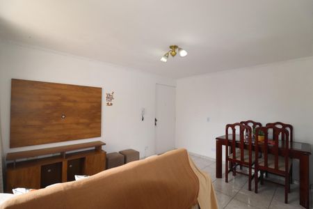 Sala de apartamento para alugar com 2 quartos, 55m² em Jardim Alvorada, Santo André