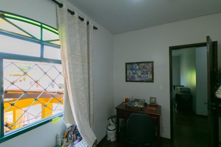 Casa para alugar com 360m², 4 quartos e 1 vaga