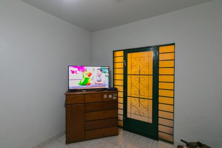 Casa para alugar com 360m², 4 quartos e 1 vaga