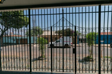 Casa para alugar com 360m², 4 quartos e 1 vaga