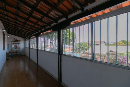 Casa para alugar com 360m², 4 quartos e 1 vaga