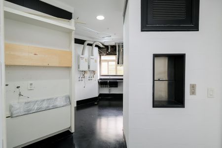 Apartamento à venda com 268m², 2 quartos e 4 vagasLavanderia