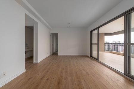 Sala de apartamento à venda com 3 quartos, 137m² em Chácara Santo Antônio, São Paulo