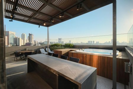 Apartamento à venda com 260m², 3 quartos e 3 vagasVista