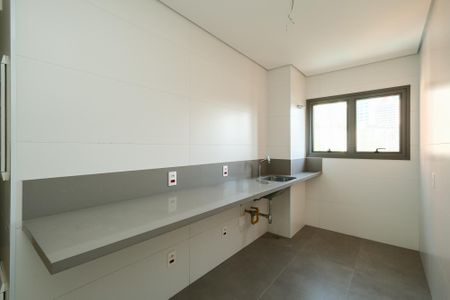 Cozinha de apartamento à venda com 3 quartos, 260m² em Consolação, São Paulo