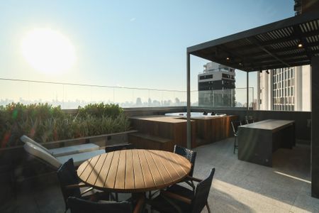 Apartamento à venda com 260m², 3 quartos e 3 vagasVista