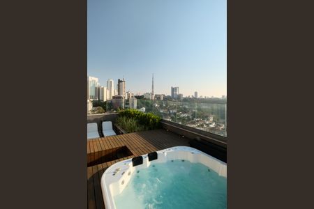 Apartamento à venda com 260m², 3 quartos e 3 vagasVista