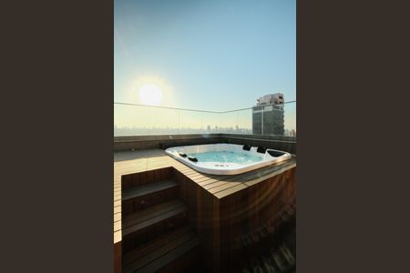 Apartamento à venda com 260m², 3 quartos e 3 vagasVista