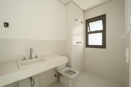 Apartamento à venda com 260m², 3 quartos e 3 vagasBanheiro