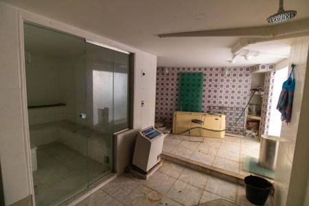 Casa à venda com 320m², 5 quartos e sem vagaSauna