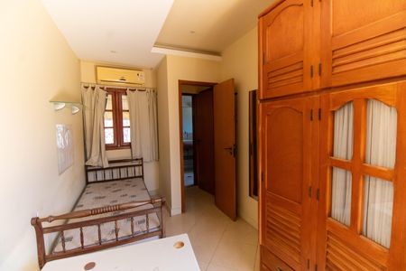 Casa à venda com 320m², 5 quartos e sem vagaQuarto Externo 2