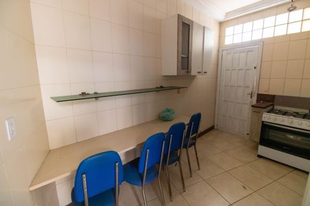 Casa à venda com 320m², 5 quartos e sem vagaCozinha