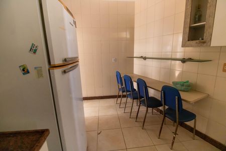 Casa à venda com 320m², 5 quartos e sem vagaCozinha