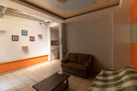 Sala de casa para alugar com 5 quartos, 320m² em Ingá, Niterói