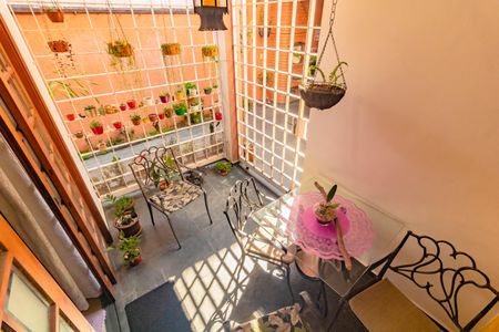 Casa à venda com 3 quartos, 203m² em Cidade Vargas, São Paulo