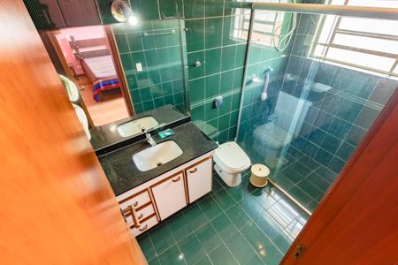 Casa à venda com 203m², 3 quartos e 3 vagas