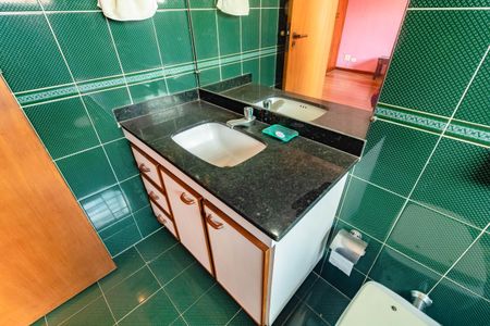 Casa à venda com 203m², 3 quartos e 3 vagas