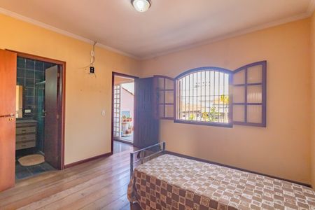 Casa à venda com 203m², 3 quartos e 3 vagas