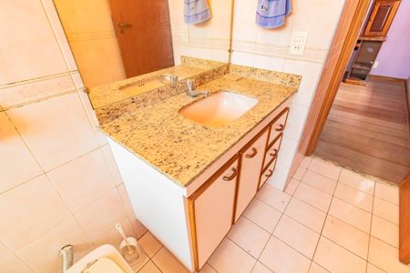 Casa à venda com 203m², 3 quartos e 3 vagas