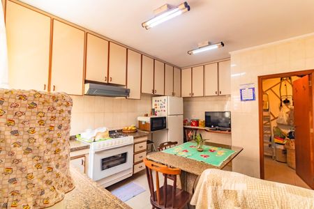 Casa à venda com 203m², 3 quartos e 3 vagas