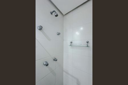 Studio para alugar com 40m², 1 quarto e 1 vaga Studio para alugar com 40m², 1 quarto e 1 vagaBanheiro Social