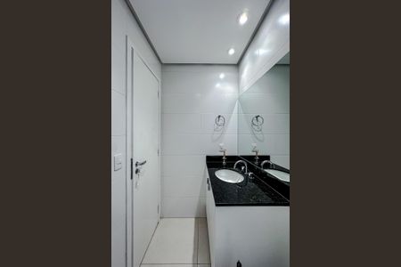 Studio para alugar com 40m², 1 quarto e 1 vaga Studio para alugar com 40m², 1 quarto e 1 vagaBanheiro Social