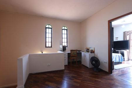 Casa à venda com 168m², 3 quartos e 2 vagasHall dos Quartos