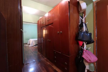 Casa à venda com 168m², 3 quartos e 2 vagasQuarto 1