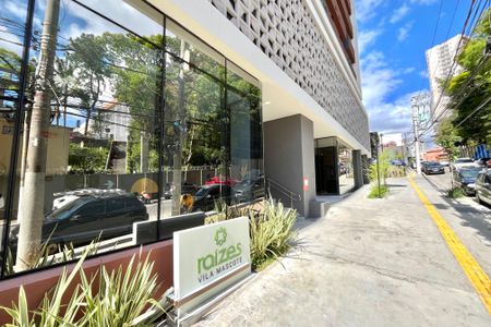 Apartamento à venda com 81m², 3 quartos e 1 vaga Apartamento à venda com 81m², 3 quartos e 1 vagaFachada