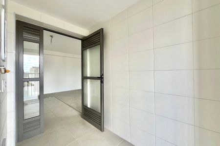 Apartamento à venda com 81m², 3 quartos e 1 vaga Apartamento à venda com 81m², 3 quartos e 1 vagaÁrea de Serviço