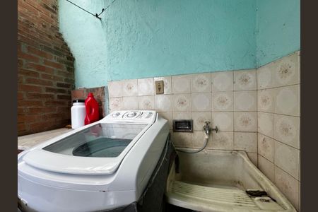 Apartamento à venda com 128m², 4 quartos e sem vagaÁrea de Serviço e Gourmet