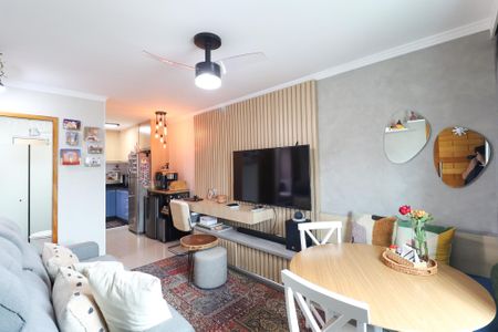 Apartamento à venda com 2 quartos, 45m² em Parque Vitoria, São Paulo