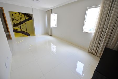 Apartamento para alugar com 200m², 4 quartos e 1 vagaSala 2