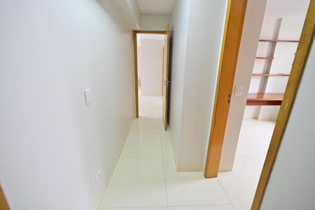 Apartamento para alugar com 200m², 4 quartos e 1 vagaCorredor