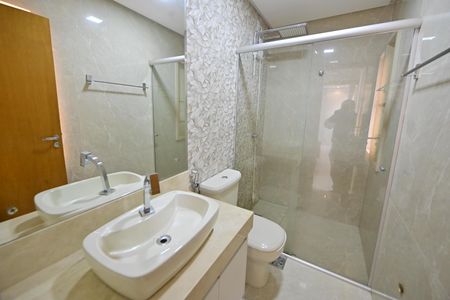 Apartamento para alugar com 200m², 4 quartos e 1 vagaBanheiro da Suíte 1