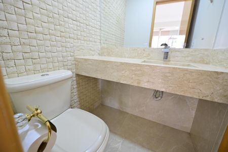 Apartamento para alugar com 200m², 4 quartos e 1 vagaLavabo