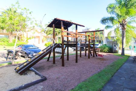 Casa de condomínio à venda com 317m², 4 quartos e 4 vagasÁrea comum - Playground