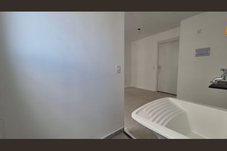 Apartamento à venda com 37m², 2 quartos e sem vaga Apartamento à venda com 37m², 2 quartos e sem vagaLavanderia