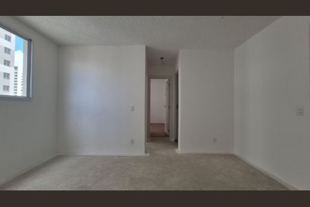 Apartamento à venda com 37m², 2 quartos e sem vaga Apartamento à venda com 37m², 2 quartos e sem vagaSala