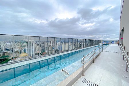 Studio para alugar com 32m², 1 quarto e sem vagaÁrea comum - Piscina