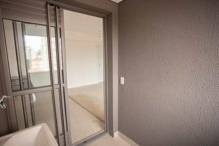 Apartamento à venda com 75m², 2 quartos e 1 vagaÁREA DE SERVIÇO