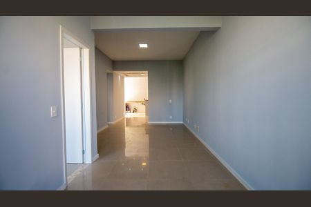 Apartamento à venda com 79m², 2 quartos e sem vagaSala
