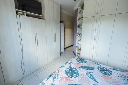 Casa à venda com 210m², 4 quartos e 2 vagasQuarto 1/ Suite