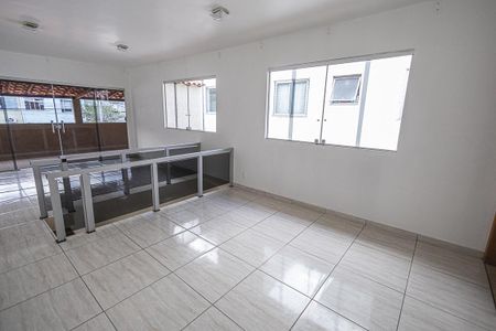 Casa à venda com 210m², 4 quartos e 2 vagassala 2º andar