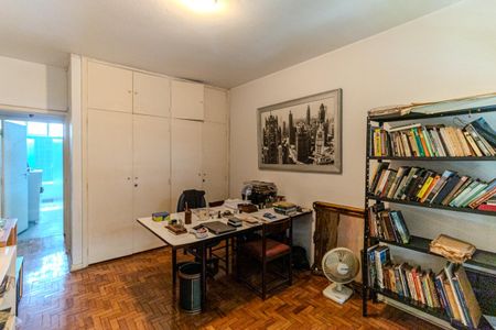 Apartamento à venda com 198m², 3 quartos e 2 vagasQuarto 1