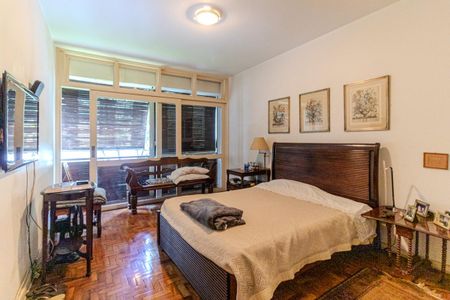 Apartamento à venda com 198m², 3 quartos e 2 vagasQuarto 2