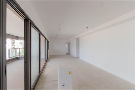 Apartamento à venda com 155m², 3 quartos e 2 vagasSala/Cozinha